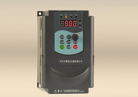 XJMD810通用型變頻器（0.75~2.2KW）